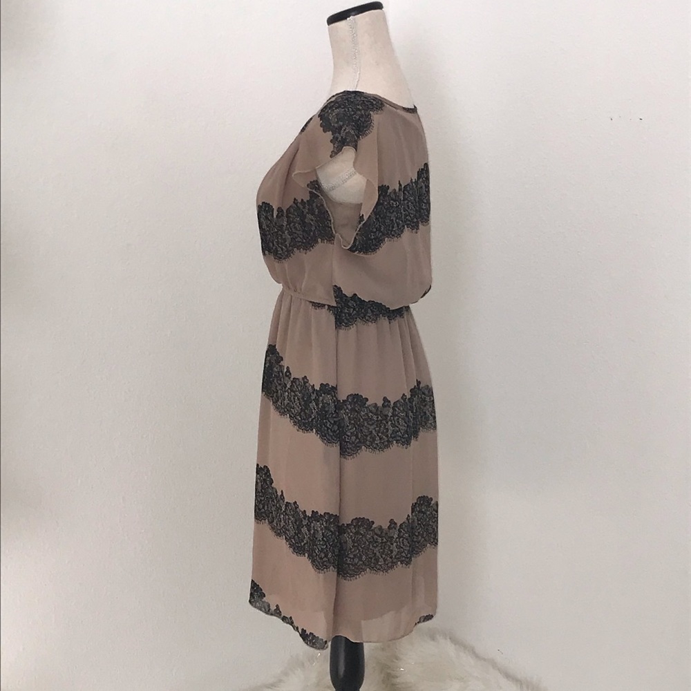 Brown & Black Dress - Picture 2 of 4